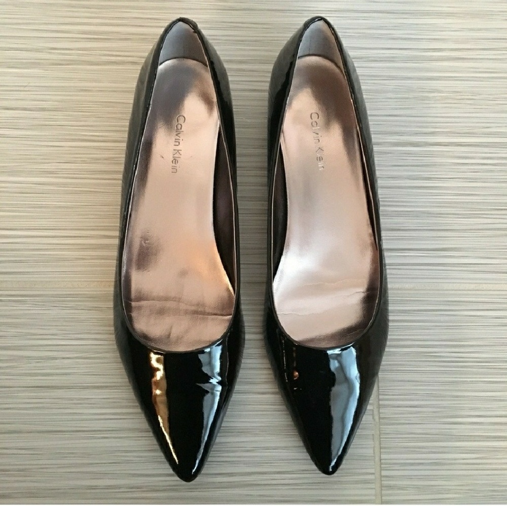 Calvin Klein pointed toe flats